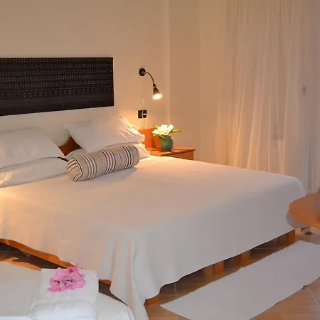Отель Seaside 4*